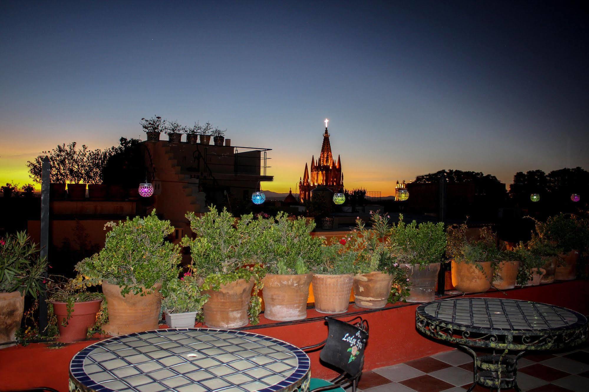 سان ميغيل دي الليندي Hotel Casa Del Misionero المظهر الخارجي الصورة