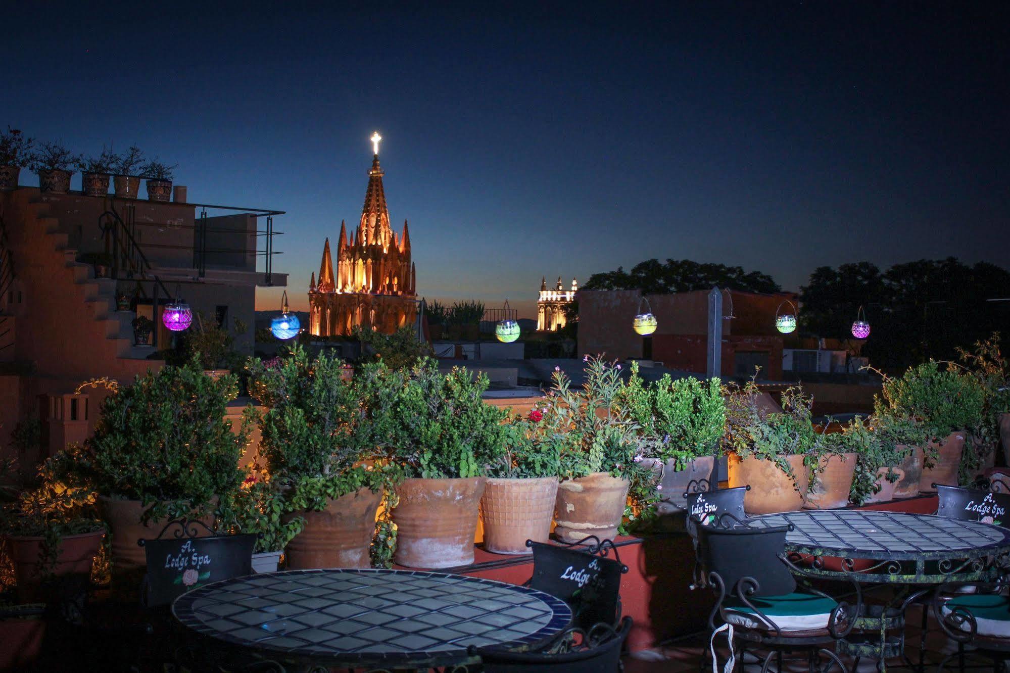 سان ميغيل دي الليندي Hotel Casa Del Misionero المظهر الخارجي الصورة